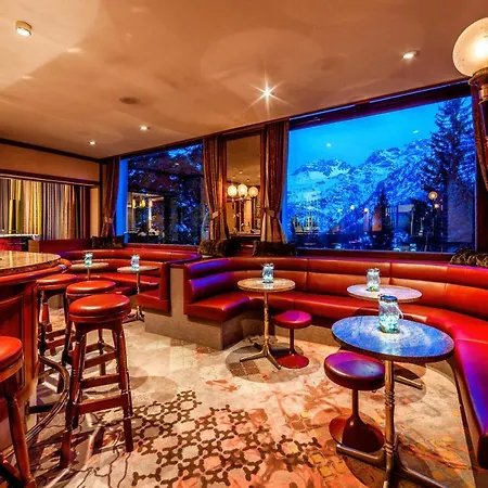 The Excelsior 4* ארוזה