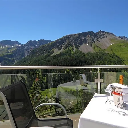 מלון The Excelsior ארוזה