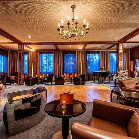 מלון The Excelsior 4*