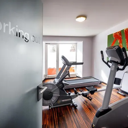 The Excelsior 4* ארוזה