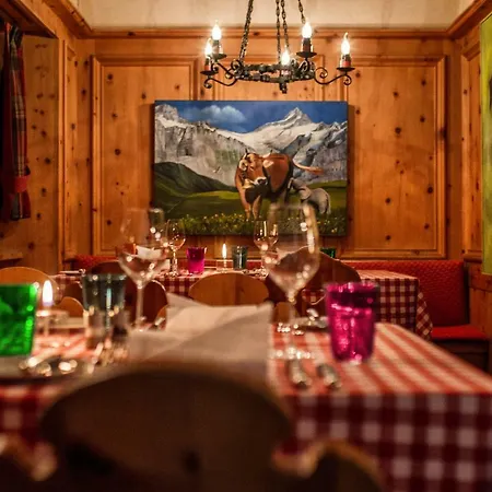 מלון The Excelsior ארוזה