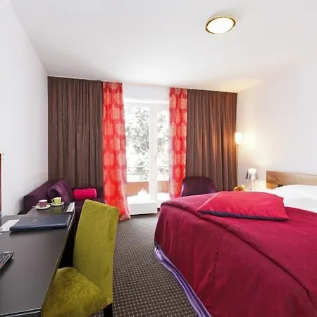 The Excelsior Ξενοδοχείο 4*